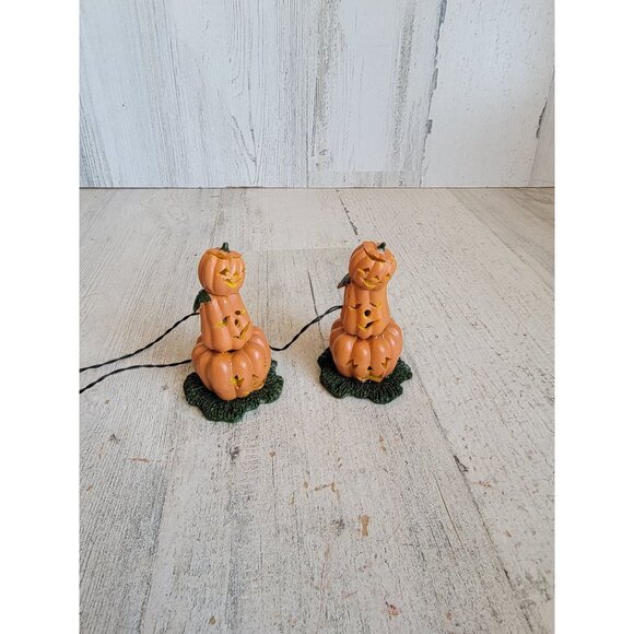 Lemax Pumpkin Jack O'Lantern stack Halloween village accessory set - Picture 3 of 6